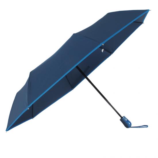 kompakter Regenschirm.